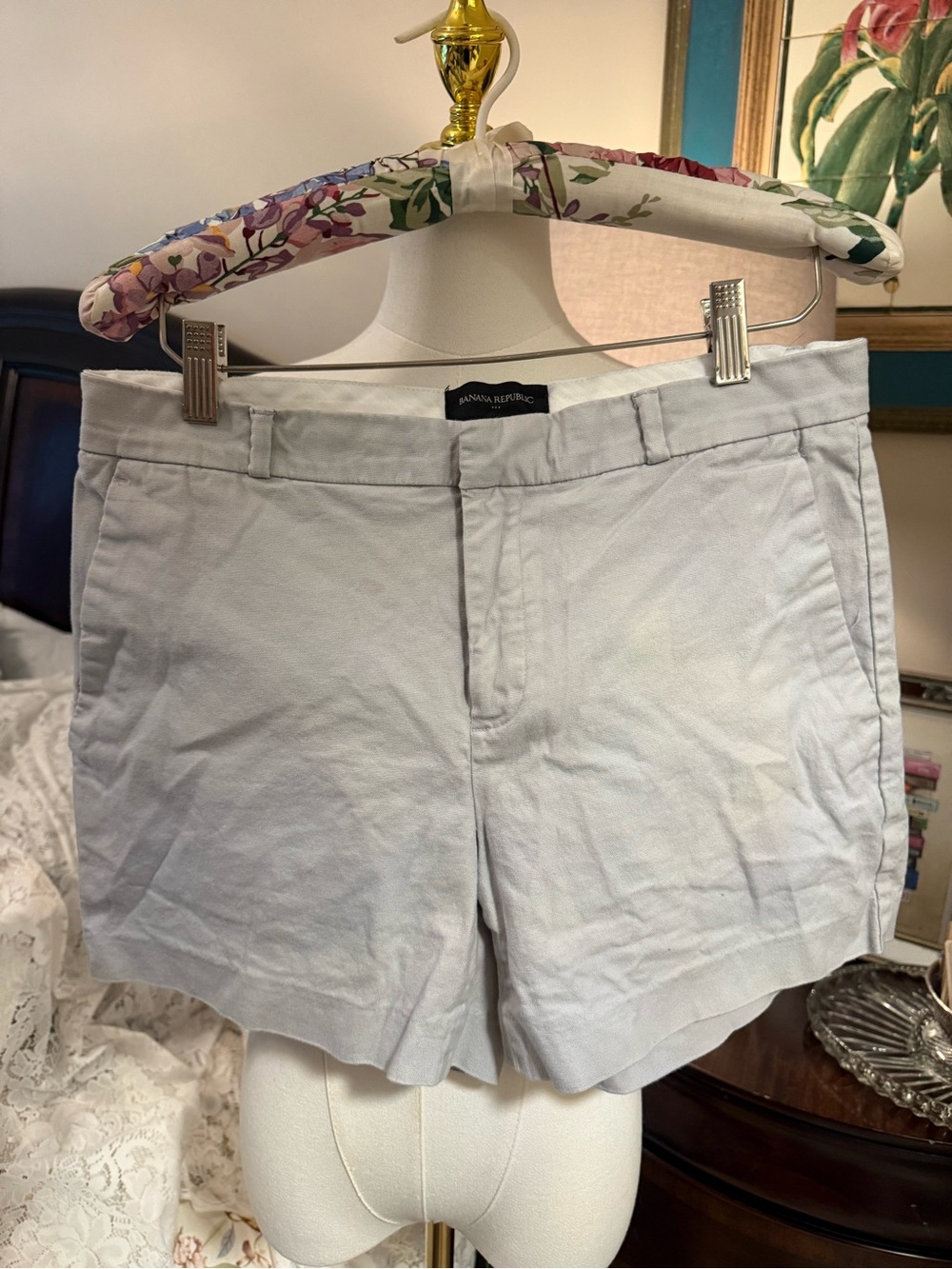 Banana Republic Light Gray Women's Tailored Shorts